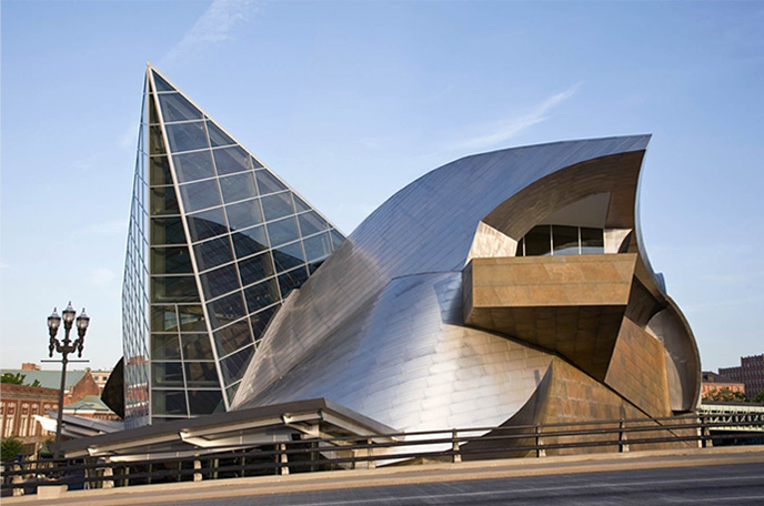 Architecture Sheet Metal Project: Exterior of Taubman Museum of Art in Virginia